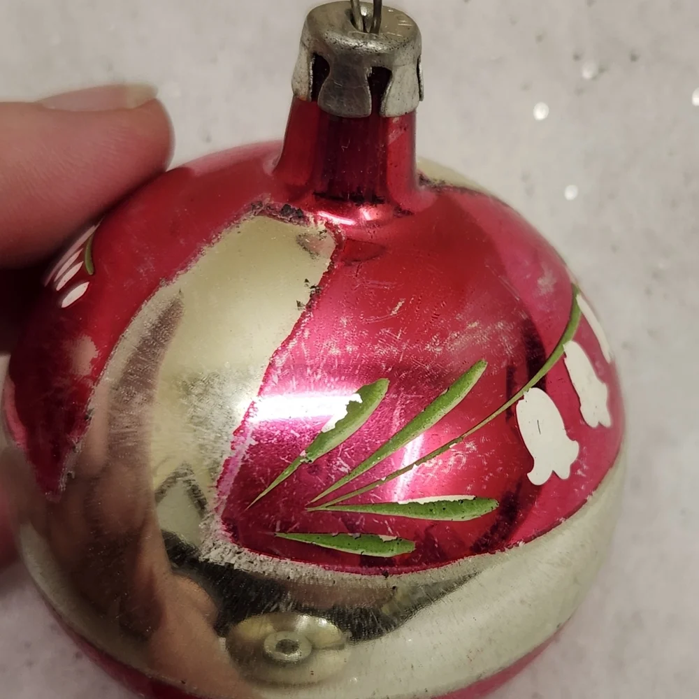 Vintage Mercury Glass Ornament Set - Picture 8 of 10